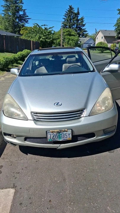 2003 Lexus ES 4th Gen - Image 5 of 6