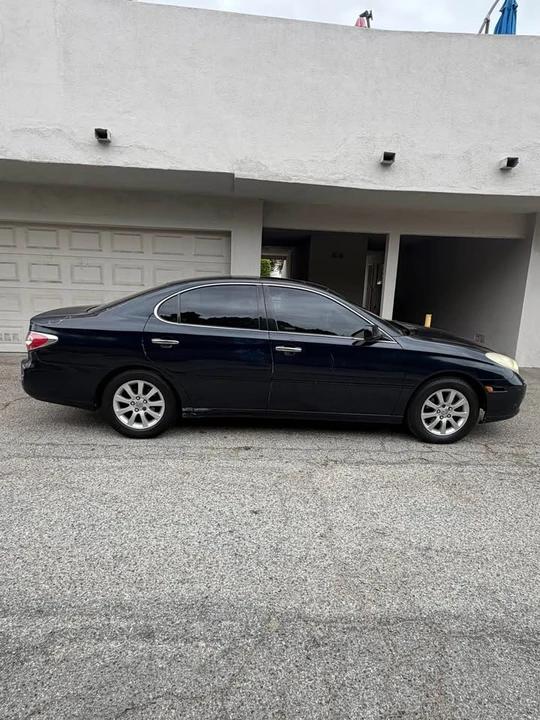 2003 Lexus ES 4th Gen - Image 4 of 13