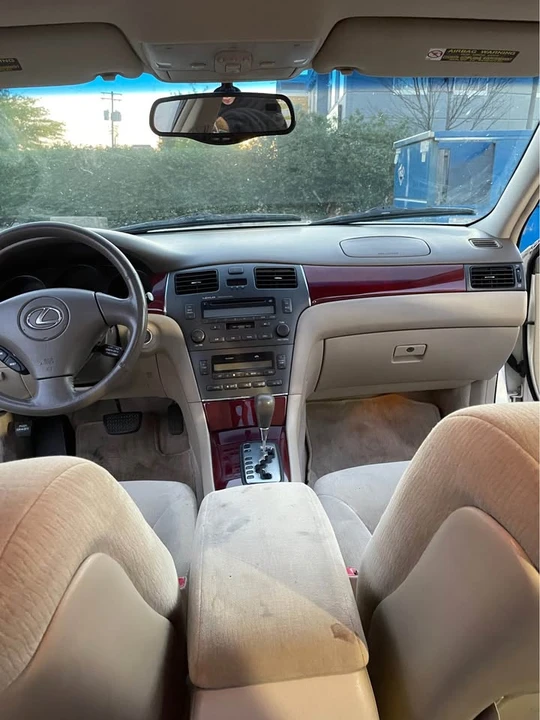 2003 Lexus ES 4th Gen - Image 6 of 10