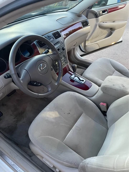 2003 Lexus ES 4th Gen - Image 5 of 10