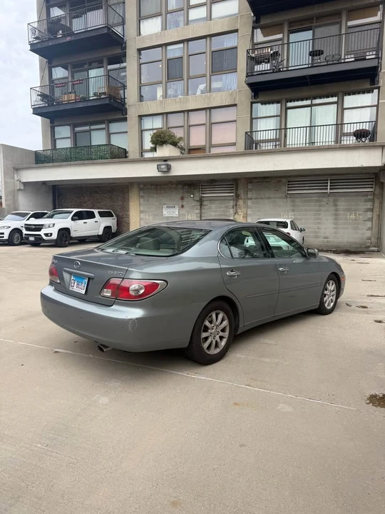 2003 Lexus ES 4th Gen - Image 3 of 6