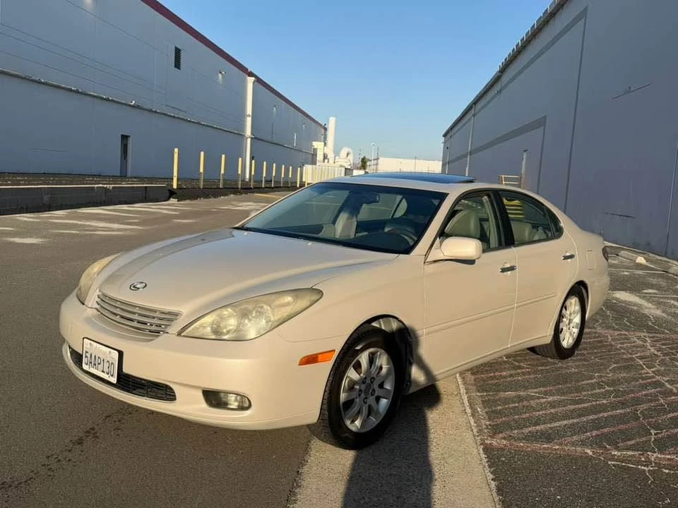 2003 Lexus ES 4th Gen - Image 6 of 15