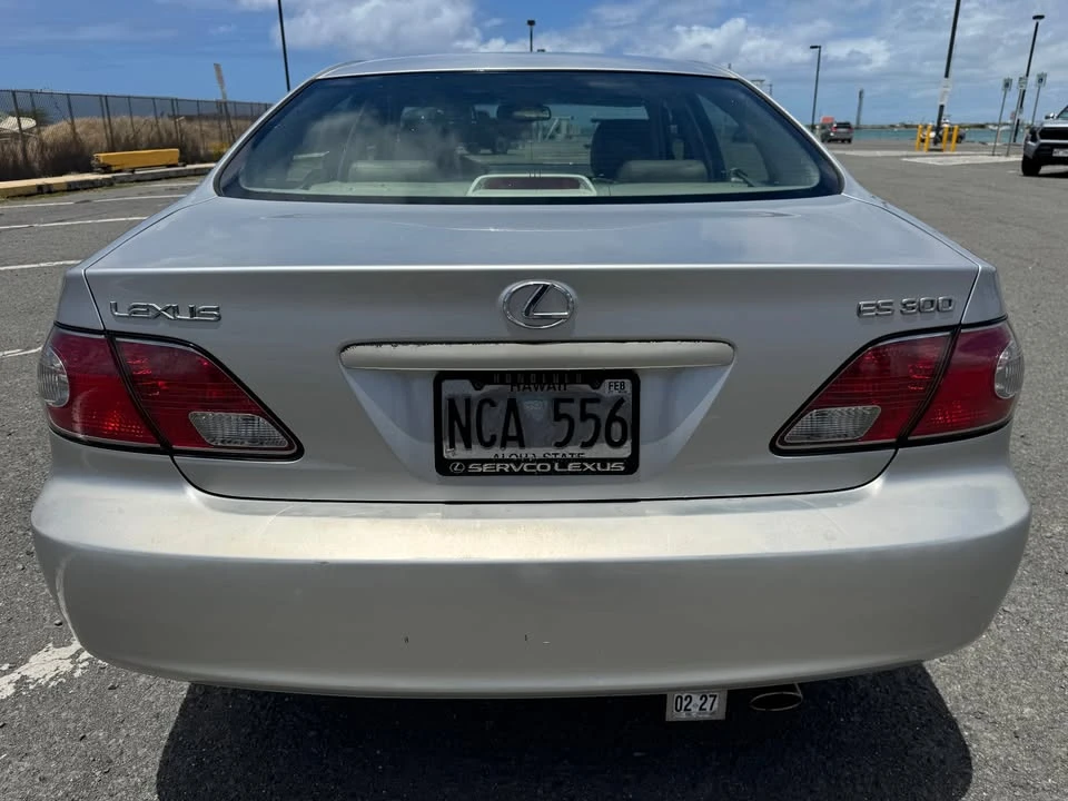 2003 Lexus ES 4th Gen - Image 8 of 18
