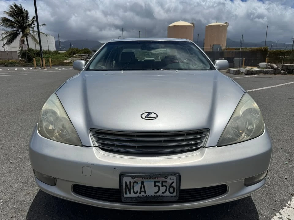 2003 Lexus ES 4th Gen - Image 3 of 18