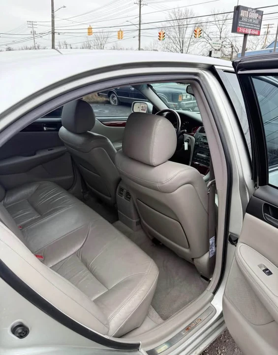 2003 Lexus ES 3rd Gen - Image 14 of 17