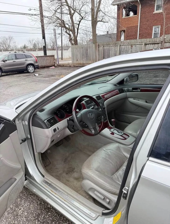 2003 Lexus ES 3rd Gen - Image 7 of 17