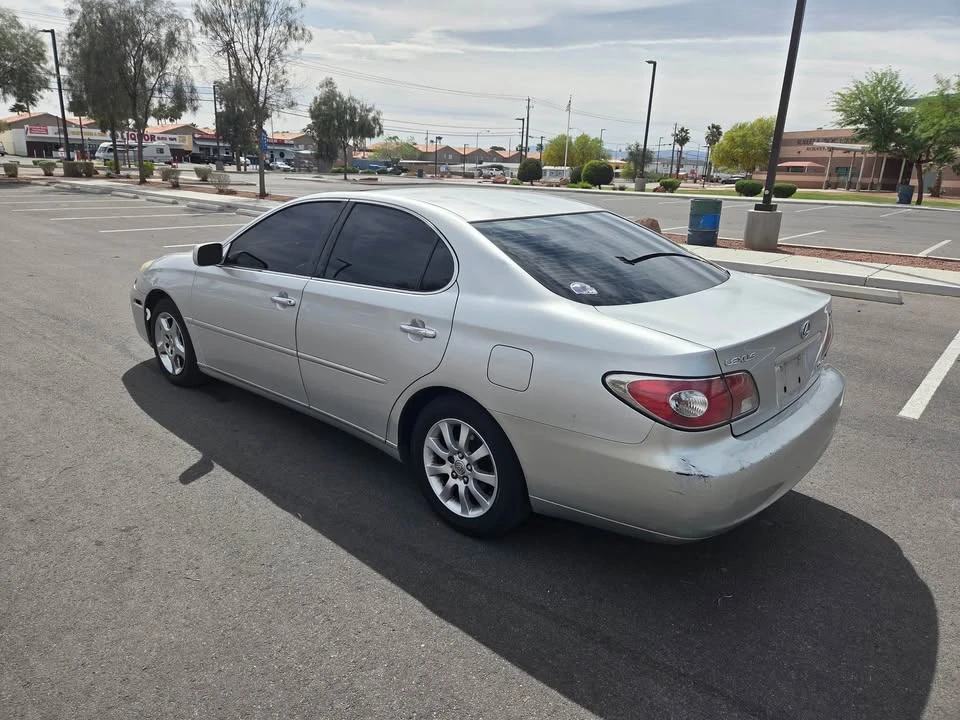 2003 Lexus ES 4th Gen - Image 4 of 9