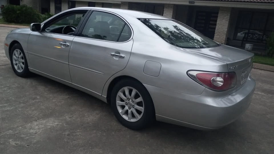 2003 Lexus ES 4th Gen - Image 6 of 8