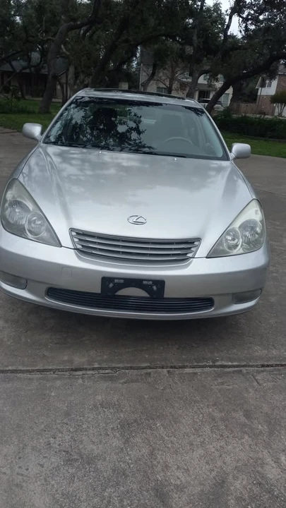 2003 Lexus ES 4th Gen - Image 3 of 8