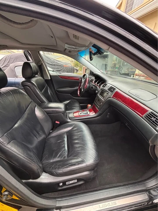 2003 Lexus ES 4th Gen - Image 8 of 13