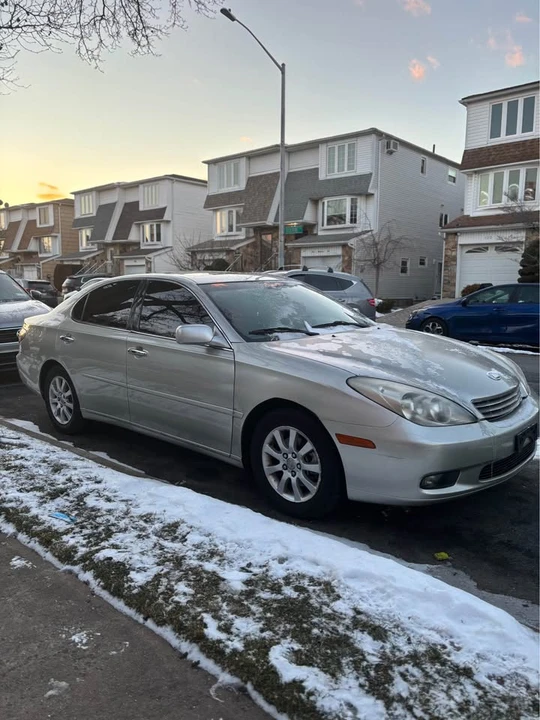 2003 Lexus ES 4th Gen - Image 4 of 7