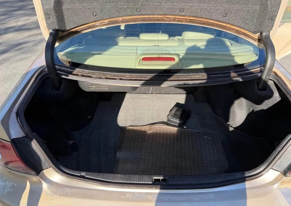 2003 Lexus ES 4th Gen - Image 10 of 11