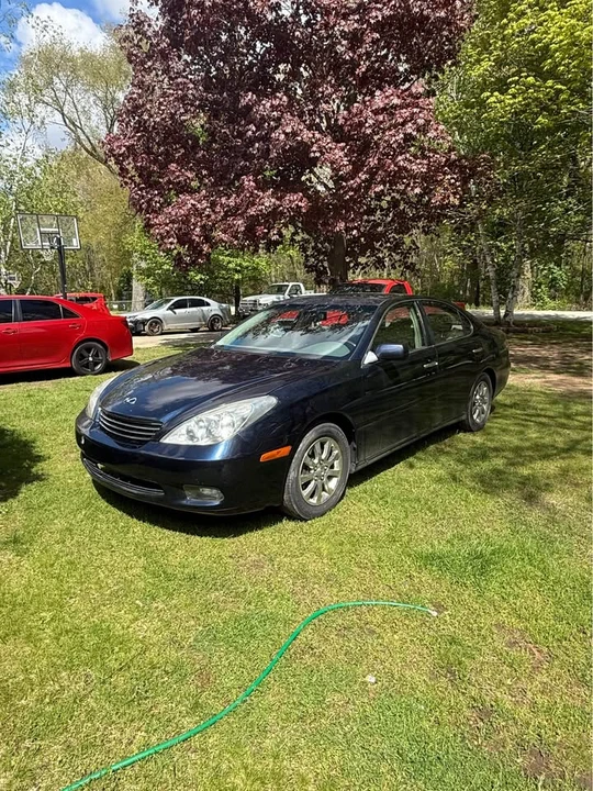 2003 Lexus ES 4th Gen - Image 2 of 12
