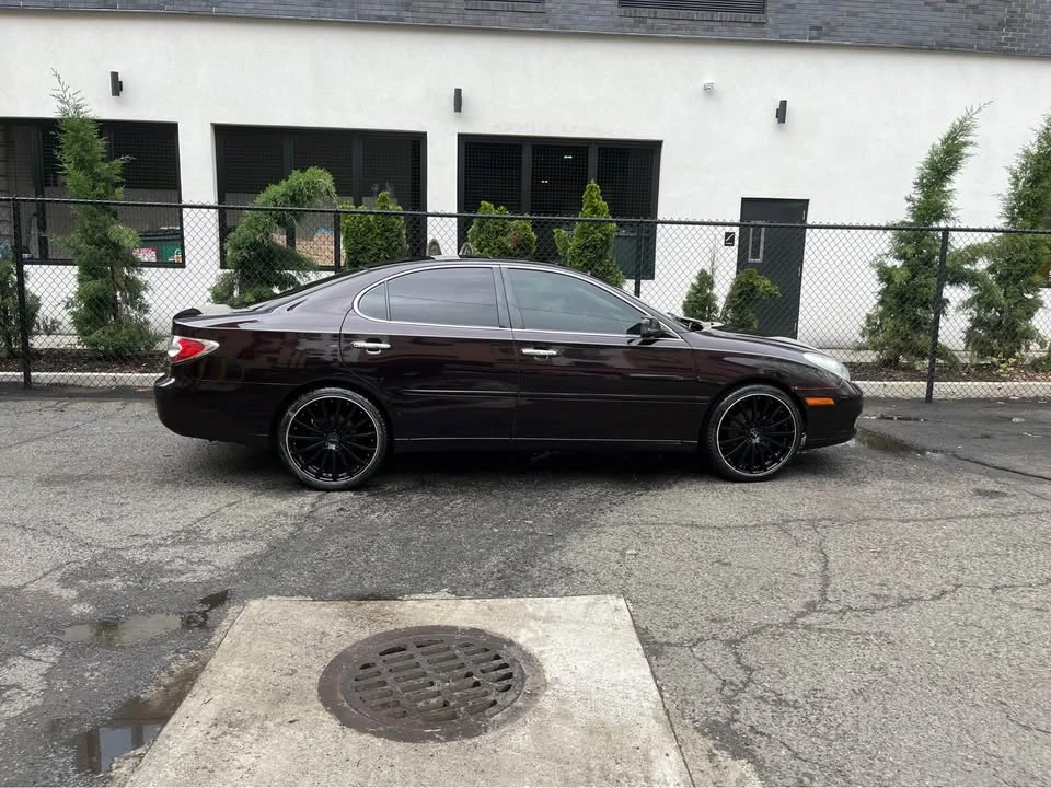 2003 Lexus ES 4th Gen - Image 4 of 19