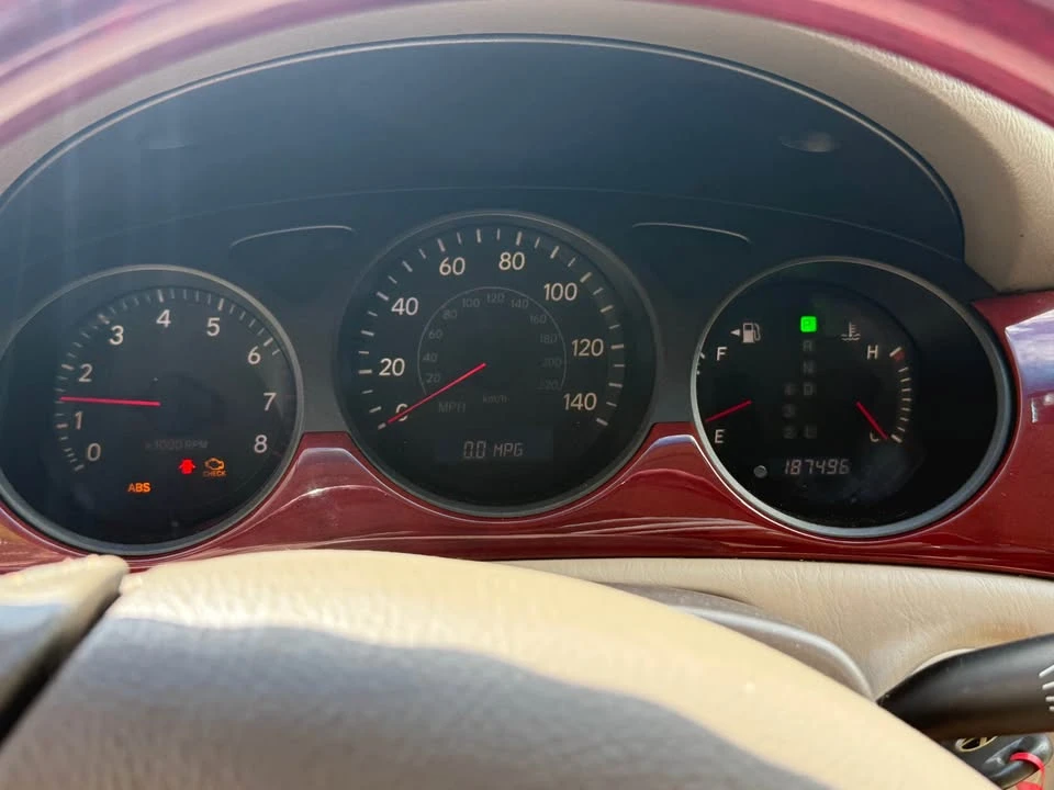 2003 Lexus ES 4th Gen - Image 10 of 12