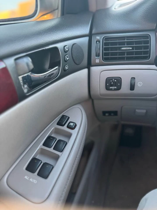 2003 Lexus ES 4th Gen - Image 9 of 15