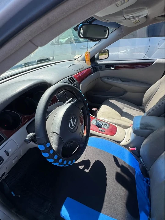 2003 Lexus ES 4th Gen - Image 11 of 11