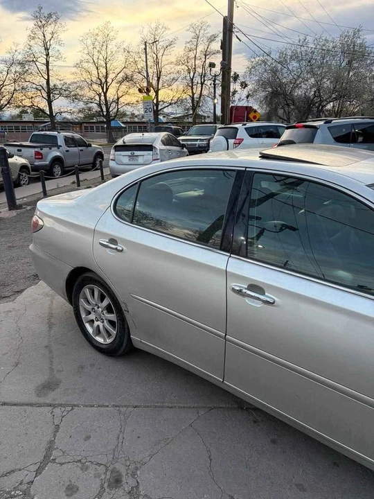 2003 Lexus ES 4th Gen - Image 6 of 17
