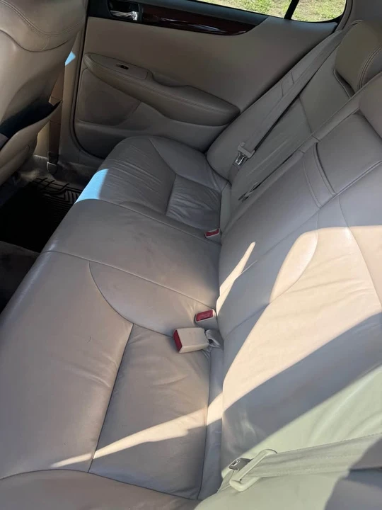 2003 Lexus ES 4th Gen - Image 2 of 4