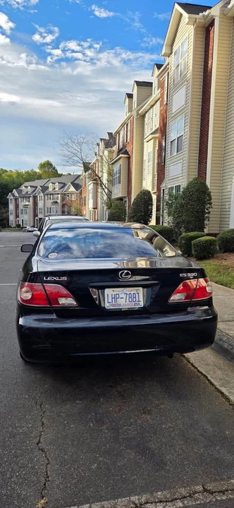 2003 Lexus ES 3rd Gen - Image 4 of 7