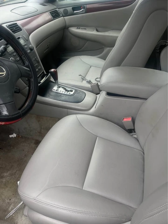 2003 Lexus ES 3rd Gen - Image 5 of 6