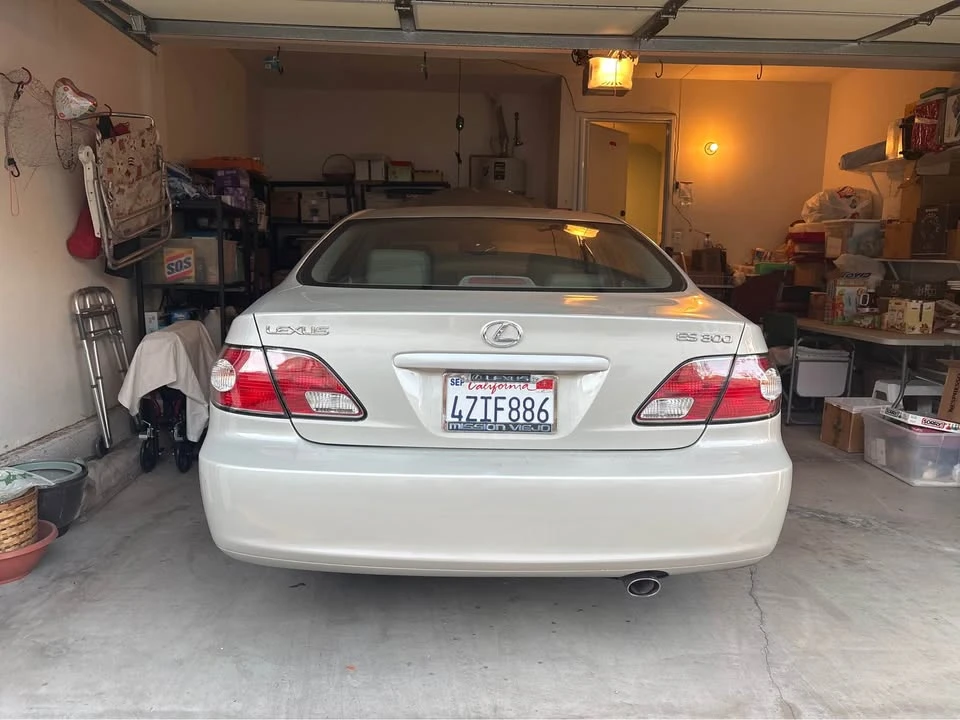 2003 Lexus ES 4th Gen - Image 6 of 17