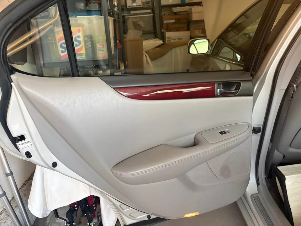 2003 Lexus ES 4th Gen - Image 13 of 17