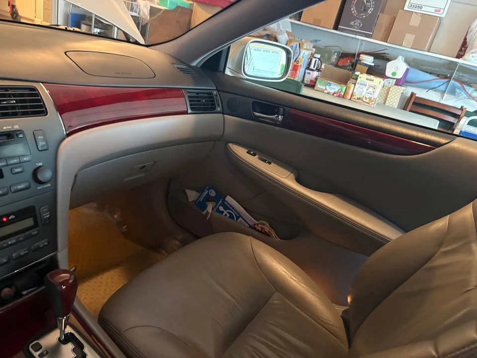 2003 Lexus ES 4th Gen - Image 17 of 17