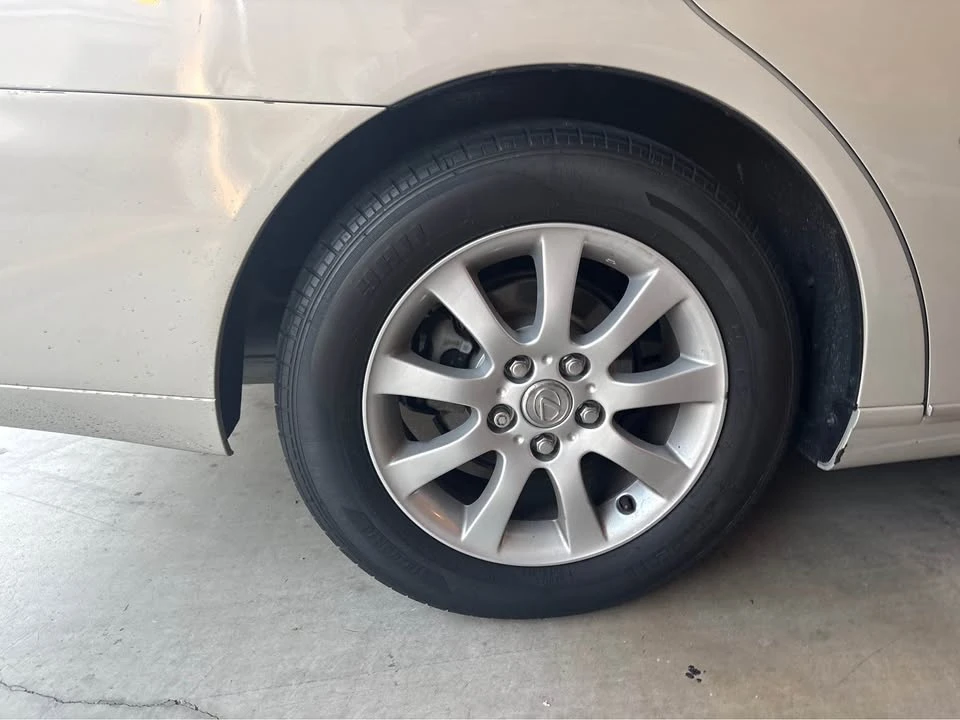 2003 Lexus ES 4th Gen - Image 7 of 17