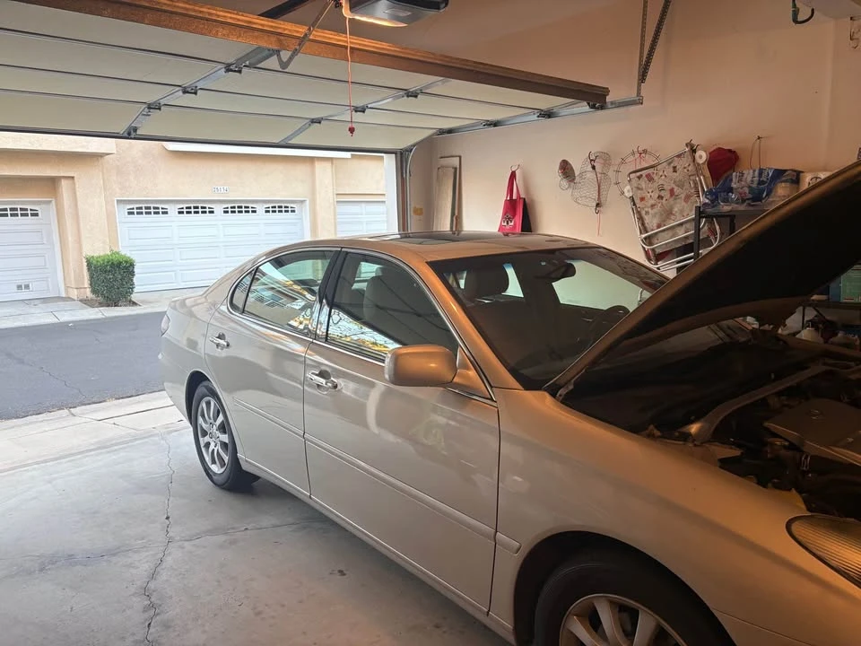 2003 Lexus ES 4th Gen - Image 2 of 17