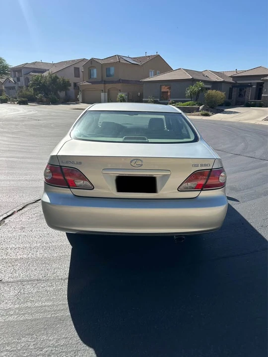 2003 Lexus ES 4th Gen - Image 4 of 19