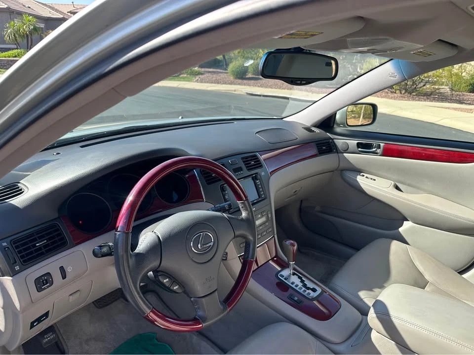 2003 Lexus ES 4th Gen - Image 7 of 19