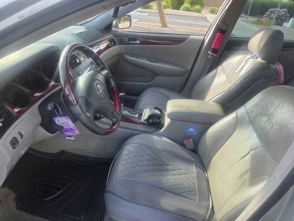 2003 Lexus ES 4th Gen - Image 4 of 8