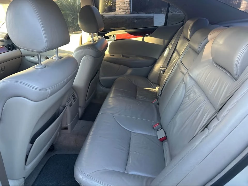 2003 Lexus ES 4th Gen - Image 10 of 11