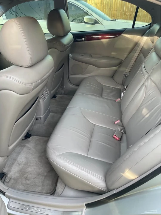2003 Lexus ES 4th Gen - Image 4 of 8