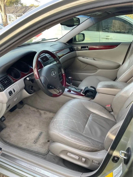 2003 Lexus ES 4th Gen - Image 3 of 8