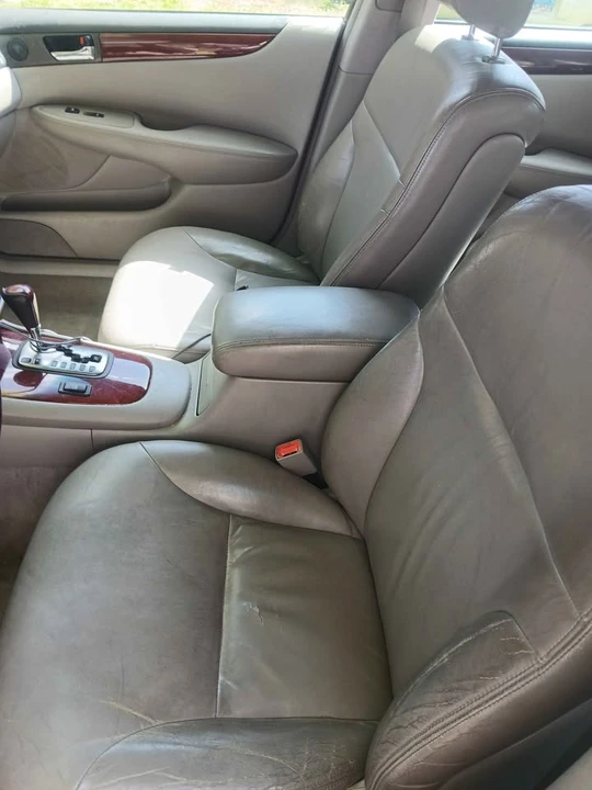 2003 Lexus ES 4th Gen - Image 10 of 14