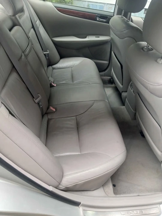 2003 Lexus ES 4th Gen - Image 5 of 14