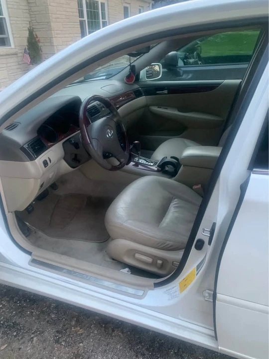 2003 Lexus ES 4th Gen - Image 3 of 5