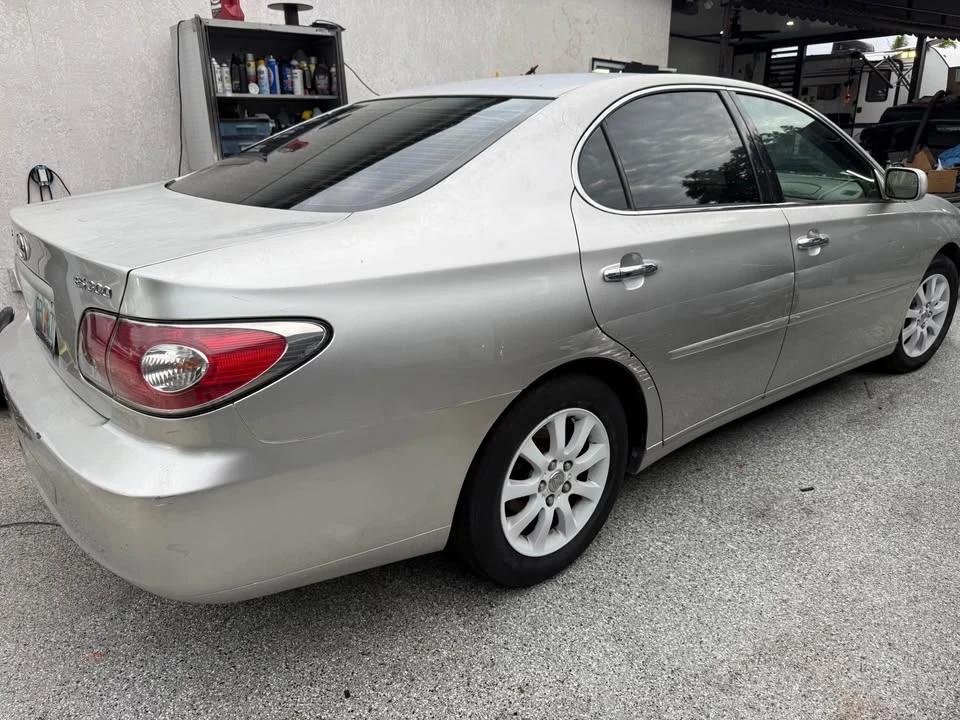2003 Lexus ES 4th Gen - Image 3 of 7