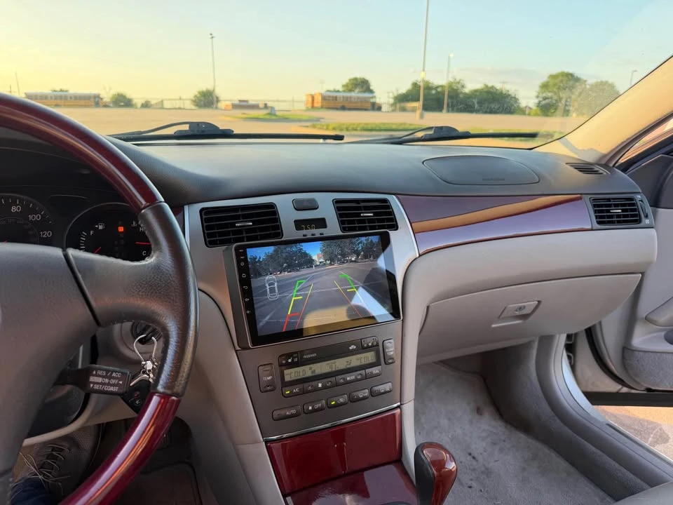 2003 Lexus ES 4th Gen - Image 12 of 20