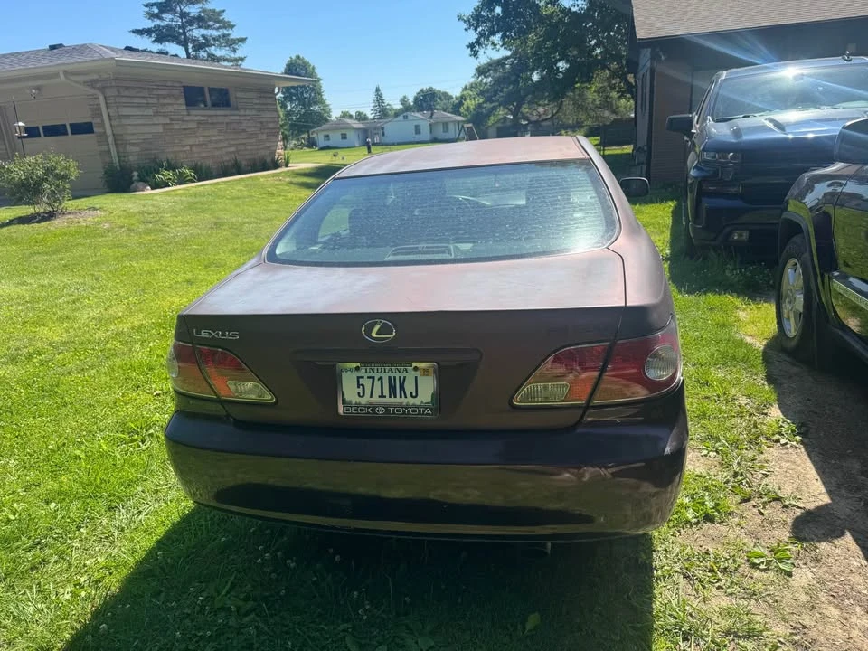 2003 Lexus ES 4th Gen - Image 3 of 6