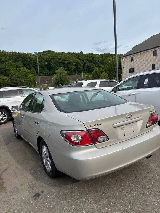 2003 Lexus ES 4th Gen - Image 3 of 5