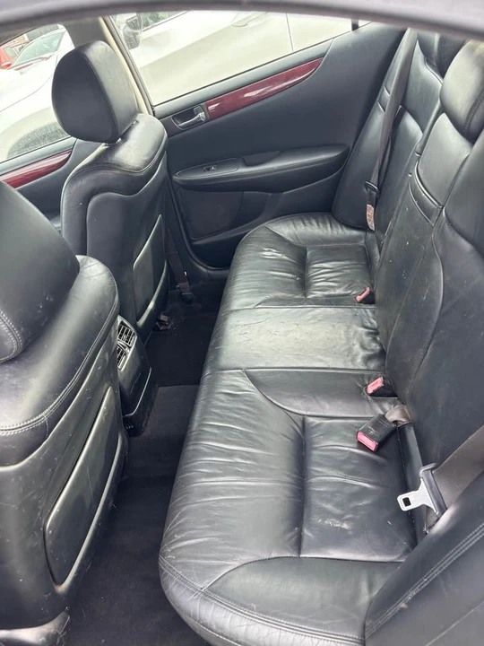 2003 Lexus ES 4th Gen - Image 4 of 5