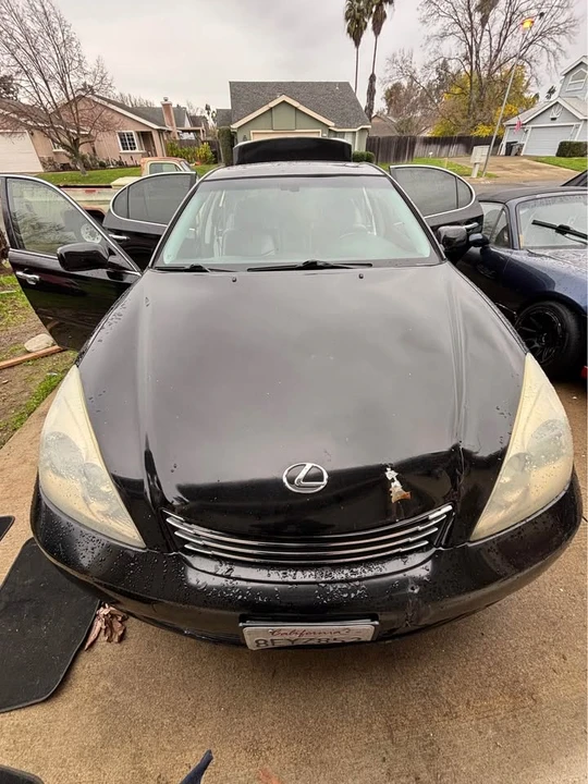 2003 Lexus ES 4th Gen - Image 2 of 13