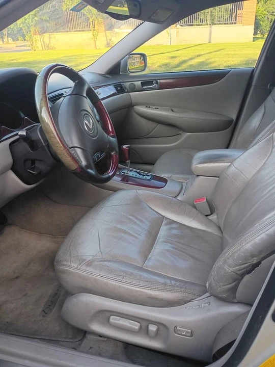 2003 Lexus ES 4th Gen - Image 6 of 7