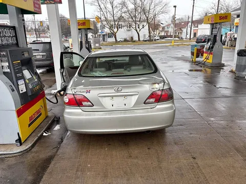 2003 Lexus ES 300h Ultra Luxury Sedan 4D