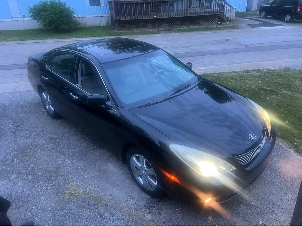 2003 Lexus ES 4th Gen - Image 2 of 5