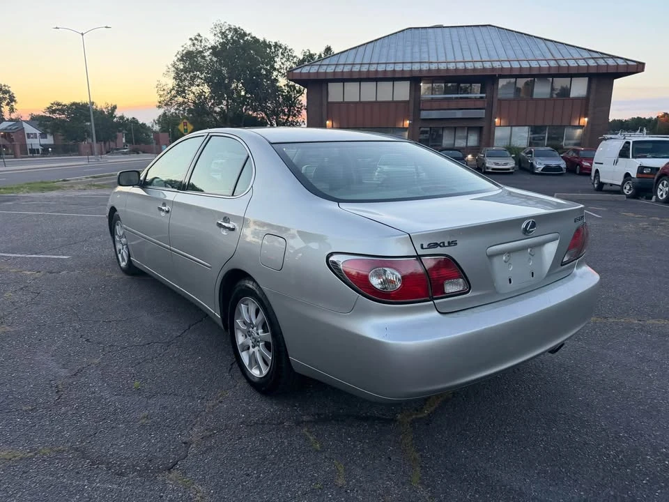 2003 Lexus ES 4th Gen - Image 5 of 20