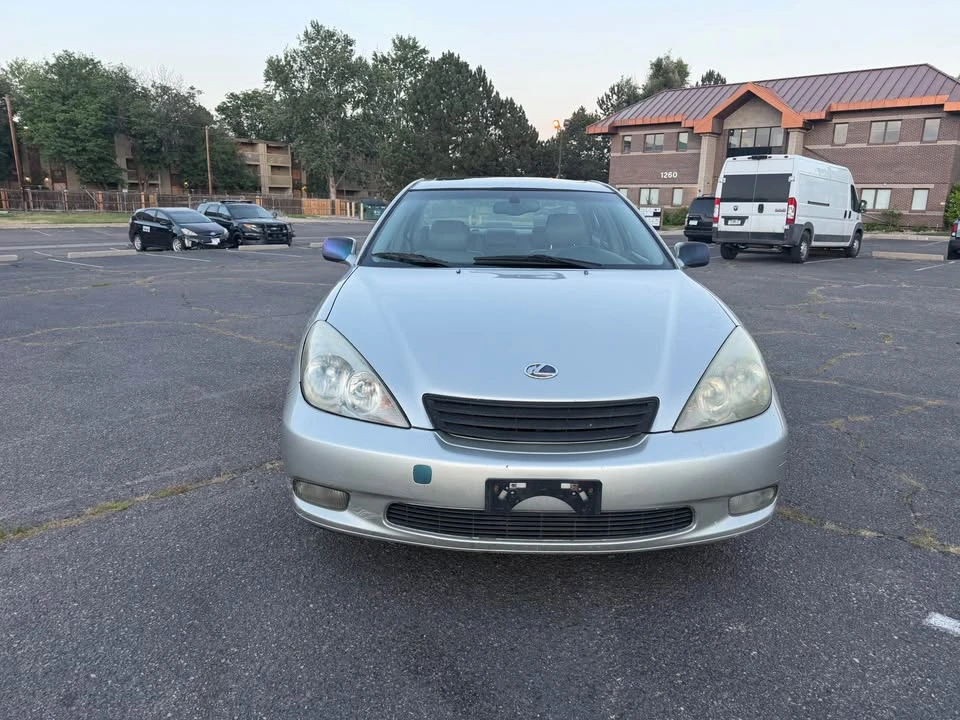 2003 Lexus ES 4th Gen - Image 2 of 20